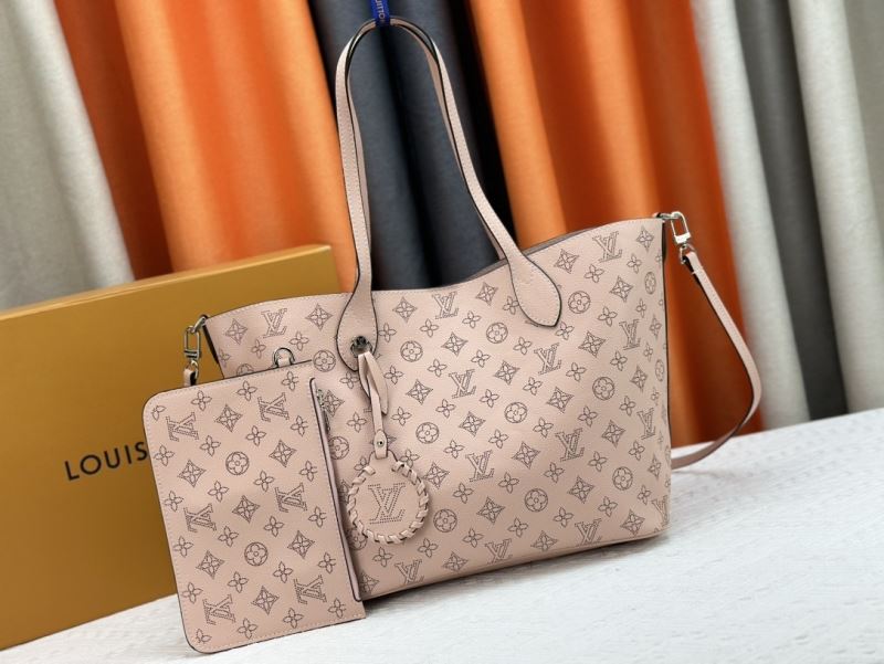 Louis Vuitton Shopping Bags